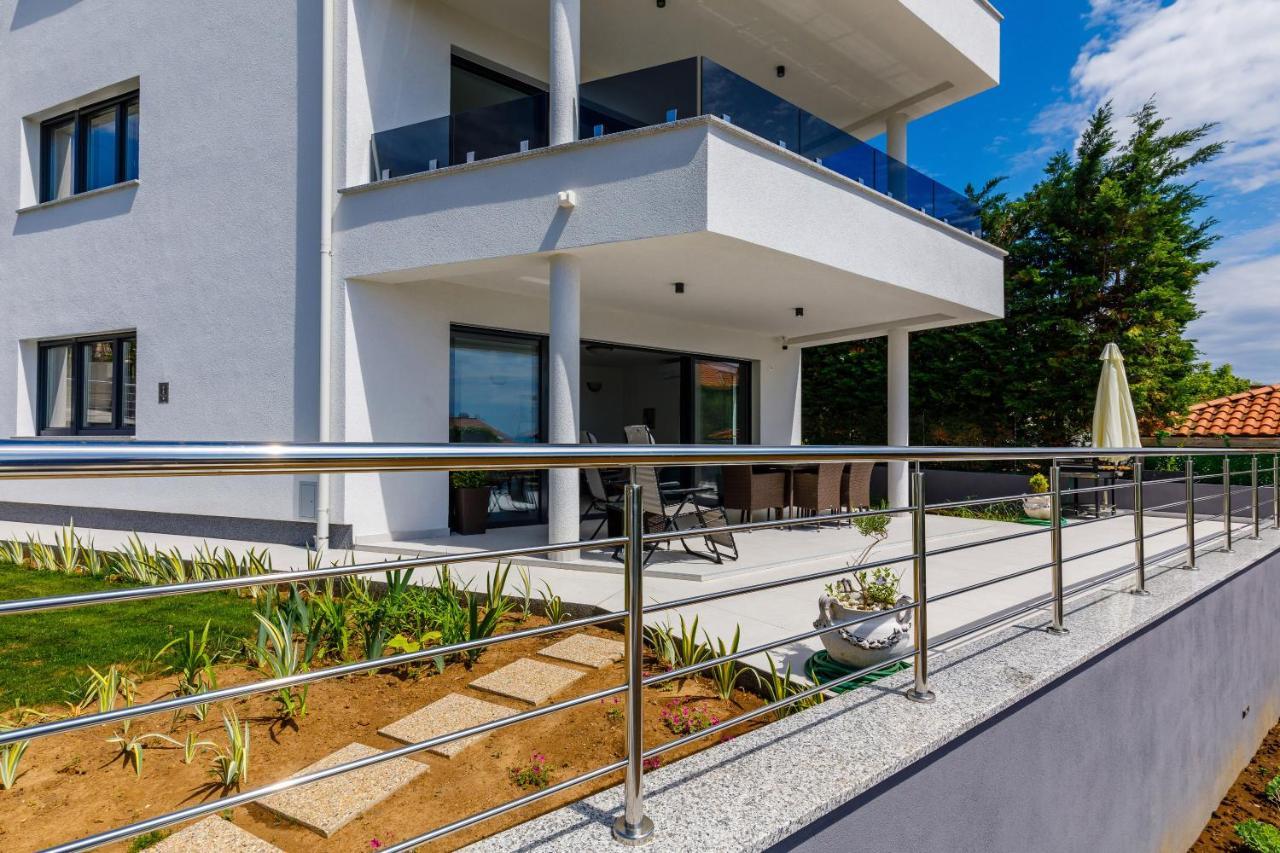 Apartment "Villa M" Kostrena Εξωτερικό φωτογραφία